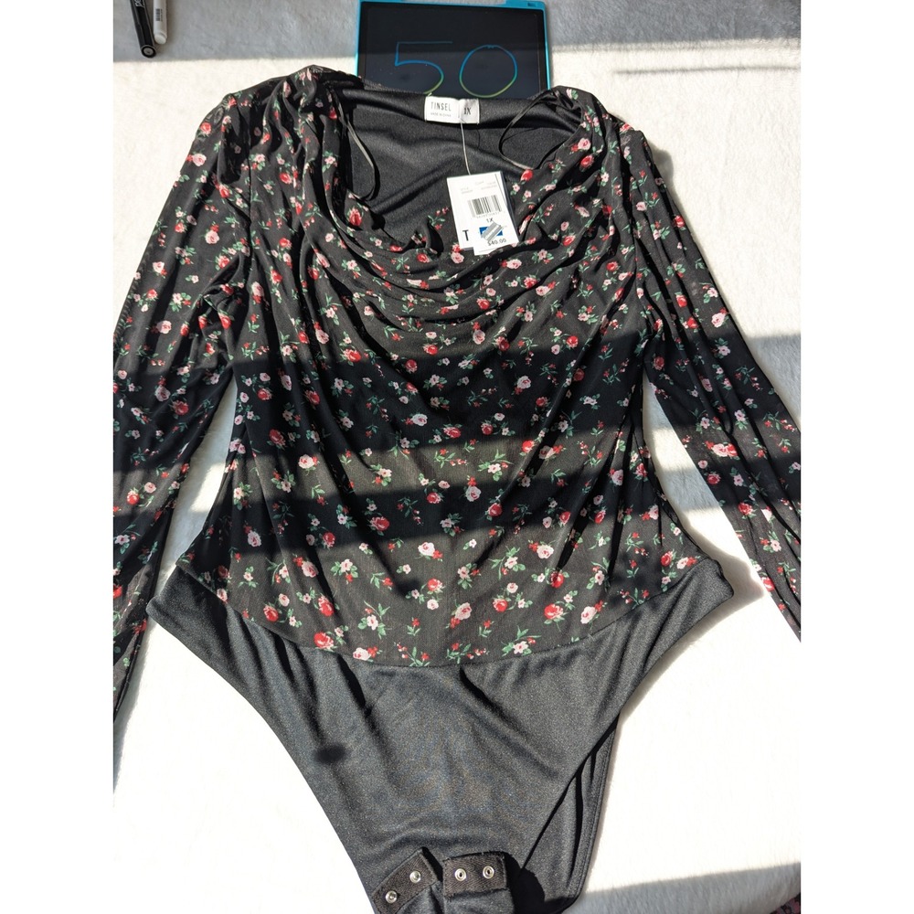 Tinsel Floral Cowl Neck Bodysuit Womens 1X Black NWT Scattered Roses